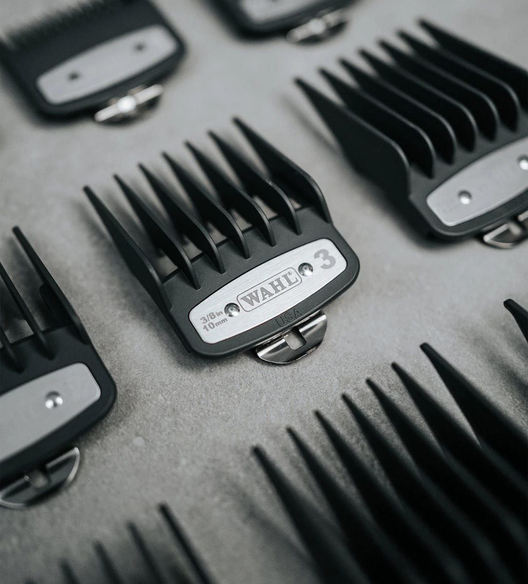 Tondeuse Wahl Elite Pro White - Dé Krachtigste Tondeuse - 15% Meer Vermogen - 40% Sneller Scheren Door Zelfslijpende Messen - Haartrimmer Mannen - Tondeuse Mannen - Trimmer Mannen - Trimmer Baard - Trimmer Wahl - Tondeuses 9 Tondeuse Wahl Elite Pro White - Dé Krachtigste Tondeuse - 15% Meer Vermogen - 40% Sneller Scheren Door Zelfslijpende Messen - Haartrimmer Mannen - Tondeuse Mannen - Trimmer Mannen - Trimmer Baard - Trimmer Wahl - Tondeuses - Afbeelding 9