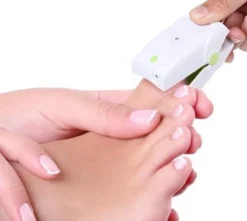 Anti Schimmelnagel Kalknagel Laserapparaat Om Zelf Te Behandelen, Veilig, Effectief, Snel En Pijnloos, Koude Laser Behandeling Voor Thuisgebruik, Voor Tenen En Vingers. Oplaadbaar. 15 Anti Schimmelnagel Kalknagel Laserapparaat Om Zelf Te Behandelen, Veilig, Effectief, Snel En Pijnloos, Koude Laser Behandeling Voor Thuisgebruik, Voor Tenen En Vingers. Oplaadbaar. -Oral B Shop 1200x1075 1