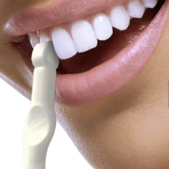 Moist-R Teeth Whitening Stick (2X) En 5 Refills - Thuis Tanden Bleken - Witte Tanden 10 Moist-R Teeth Whitening Stick (2X) En 5 Refills - Thuis Tanden Bleken - Witte Tanden -Oral B Shop 1200x1194 3