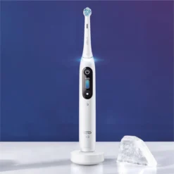 Oral B Oral-B IO 8N - White - Elektrische Tandenborstel - Ontworpen Door Braun 26 Oral B Oral-B IO 8N - White - Elektrische Tandenborstel - Ontworpen Door Braun -Oral B Shop 1200x1200 173