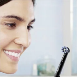 Oral B Oral-B Pro 2 2000 - Elektrische Tandenborstel - Zwart, Wit 14 Oral B Oral-B Pro 2 2000 - Elektrische Tandenborstel - Zwart, Wit -Oral B Shop 1200x1200 240