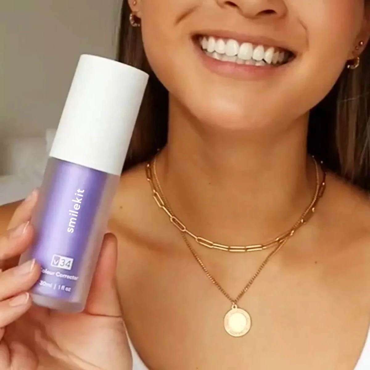 Witte Tanden Kleur Corrector - Superdeal - 1 + 1 GRATIS - Kleur Tanden Wit Door Te Poetsen Thuis - Tanden Bleken - Tanden Witte - Foam Voor Witte Tanden 4 Witte Tanden Kleur Corrector - Superdeal - 1 + 1 GRATIS - Kleur Tanden Wit Door Te Poetsen Thuis - Tanden Bleken - Tanden Witte - Foam Voor Witte Tanden - Afbeelding 4