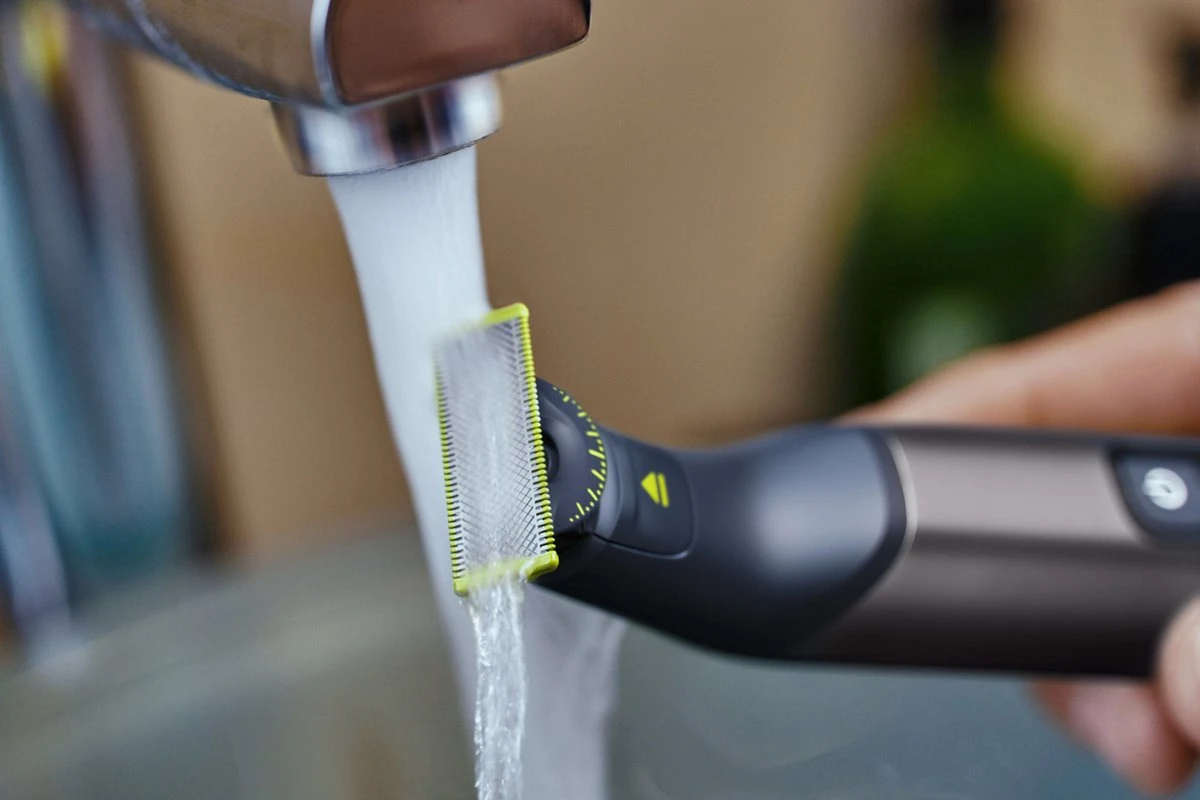 Philips OneBlade Pro 360 Face + Body QP6551/30 - Trimmer, Scheerapparaat En Styler 8 Philips OneBlade Pro 360 Face + Body QP6551/30 - Trimmer, Scheerapparaat En Styler - Afbeelding 8