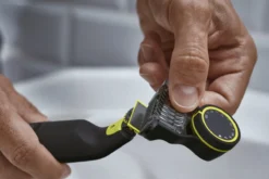 Philips OneBlade Pro 360 Face + Body QP6541/15 - Trimmer, Scheerapparaat En Styler 34 Philips OneBlade Pro 360 Face + Body QP6541/15 - Trimmer, Scheerapparaat En Styler -Oral B Shop 1200x800 127