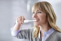 Philips Sonicare ProtectiveClean 4300 HX6807/63 - Elektrische Tandenborstel - Wit -Oral B Shop 1200x800 22