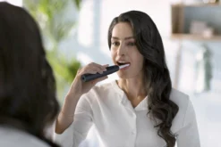 Philips Sonicare Series 3100 HX3675/15 - Elektrische Tandenborstel - Zwart & Roze - Duopack -Oral B Shop 1200x800 30