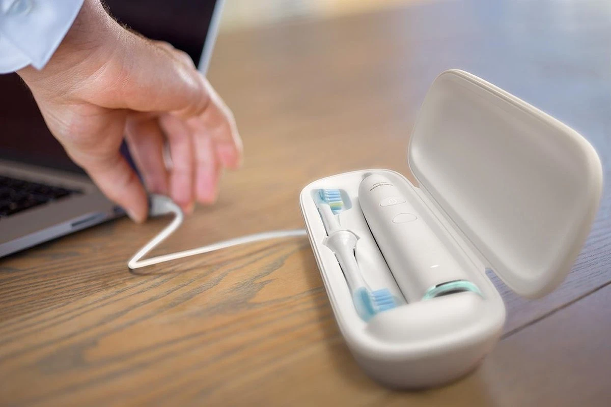 Philips Sonicare DiamondClean 9000 HX9911/94 - Luxe Elektrische Tandenborstel - Wit En Rosé Goud 11 Philips Sonicare DiamondClean 9000 HX9911/94 - Luxe Elektrische Tandenborstel - Wit En Rosé Goud - Afbeelding 11