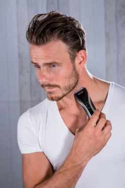 WAHL Hybrid Clipper LCD - Tondeuse 10 WAHL Hybrid Clipper LCD - Tondeuse -Oral B Shop 800x1200 25